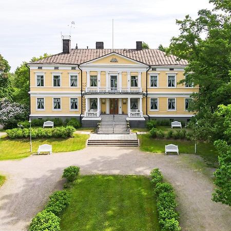 Sannasin Kartano Hotel Buitenkant foto