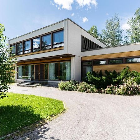 Sannasin Kartano Hotel Buitenkant foto