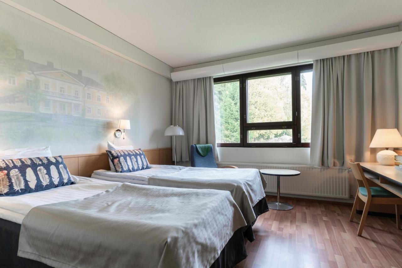 Sannasin Kartano Hotel Buitenkant foto