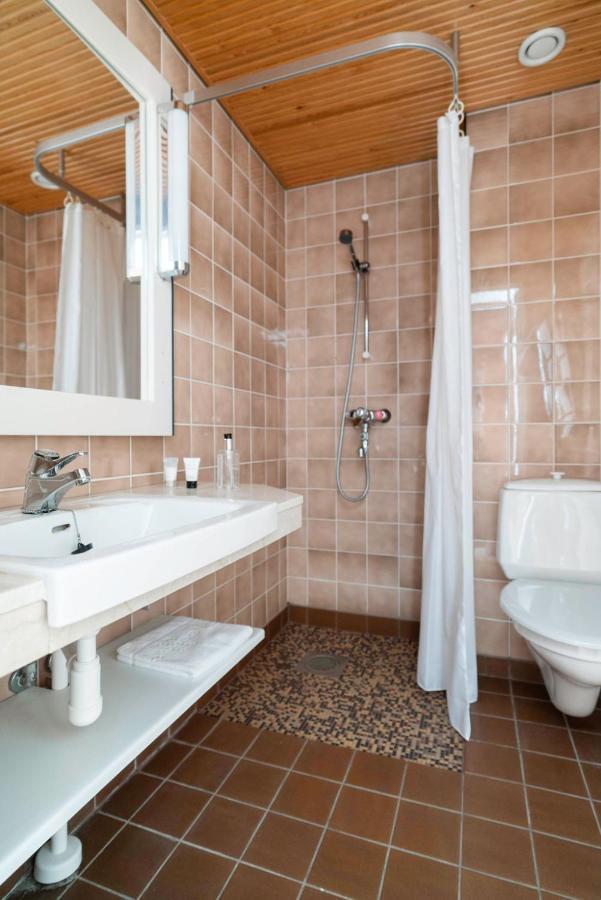 Sannasin Kartano Hotel Buitenkant foto