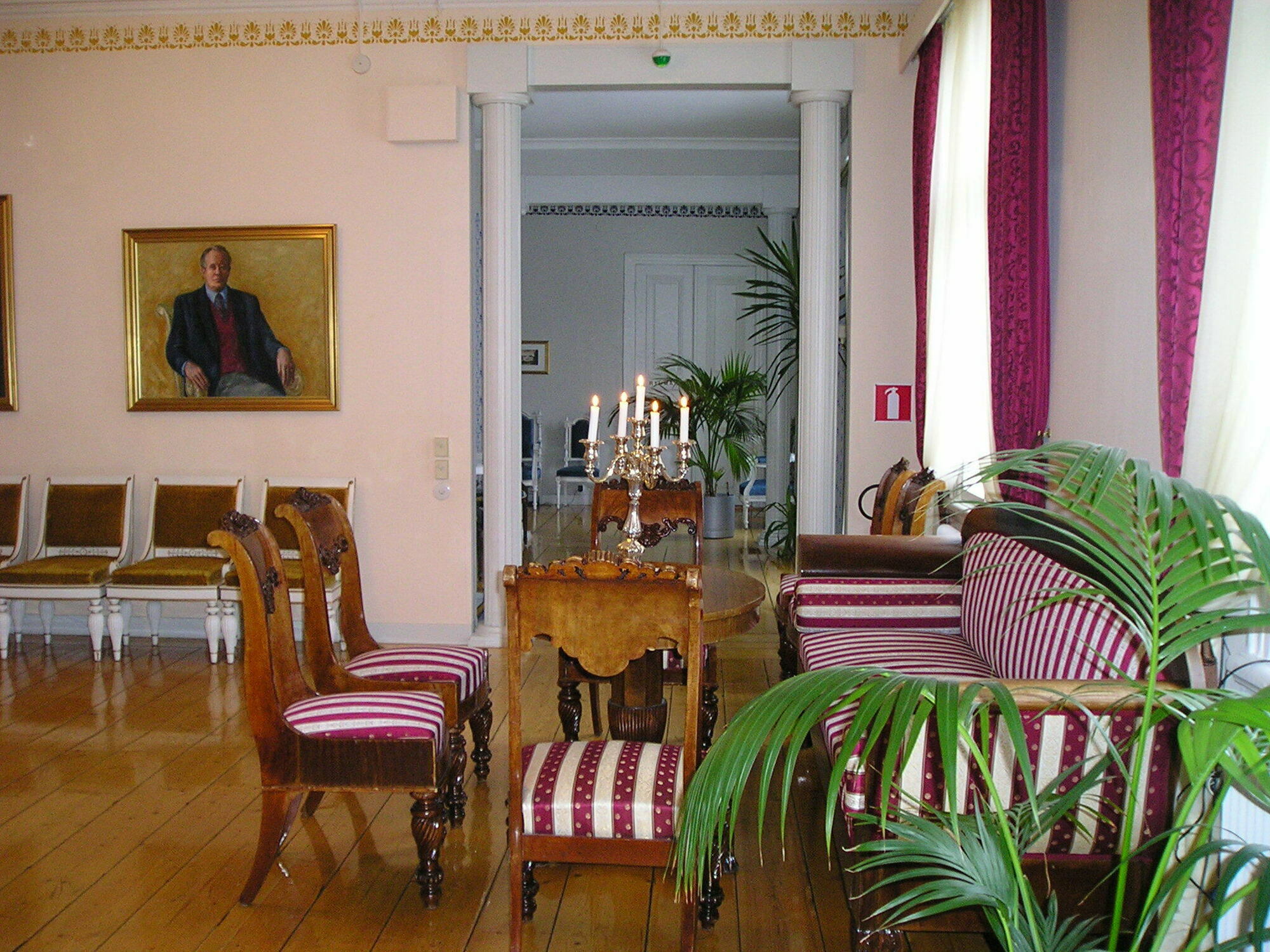 Sannasin Kartano Hotel Buitenkant foto